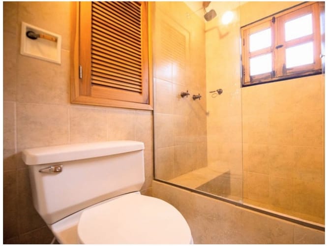 Casa de 10 alcobas en venta en Loma Del Escobero, Envigado, 487 m² · foto 22 de 24
