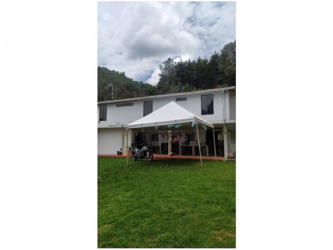 Finca en venta en Santa Elena, Medellín, 6 m² · foto 19 de 24