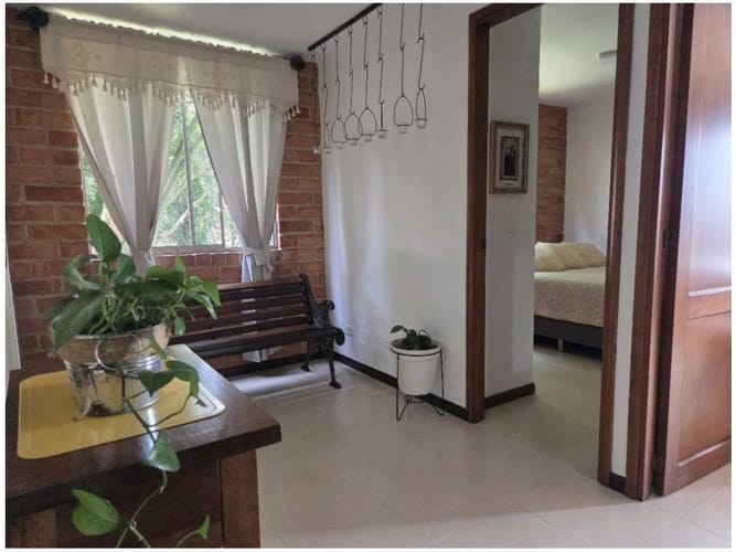 Apartamento de 3 alcobas en venta en Altos Del Escobero, Medellín, 87 m² · foto 7 de 16