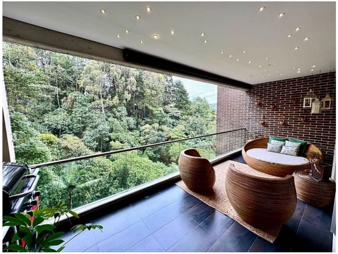 Apartamento de 3 alcobas en venta en El Tesoro, Medellín, 235 m² · foto 6 de 18
