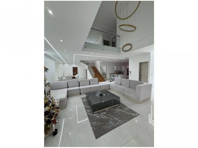 Finca en venta en Monta�Ez, Guarne, 720 m² · foto 11 de 24