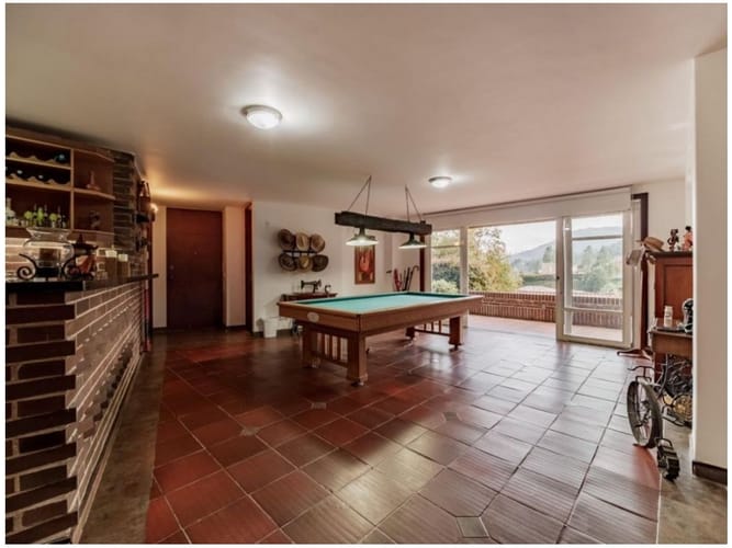 Casa de 5 alcobas en venta en Carrizales, Envigado, 407 m² · foto 14 de 24