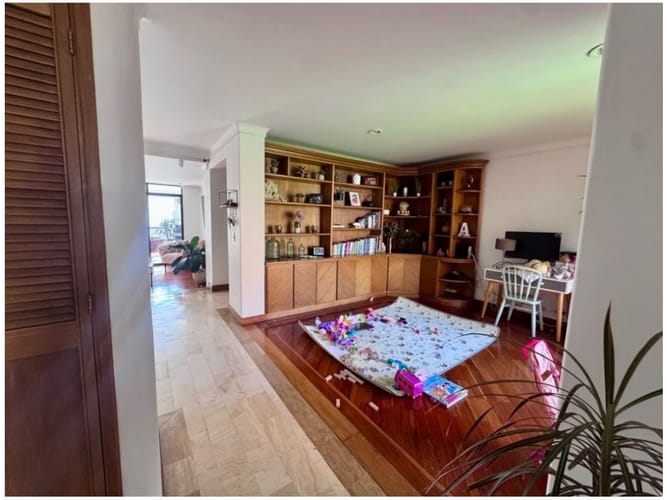Apartamento de 3 alcobas en venta en La Florida, Medellín, 184 m² · foto 15 de 20