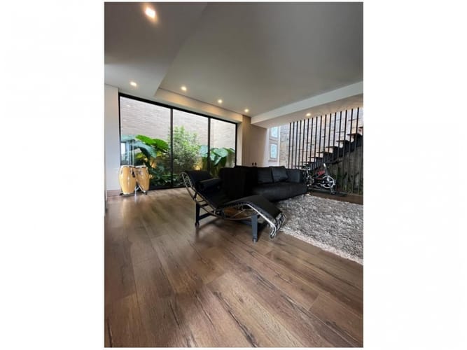 Casa de 3 alcobas en venta en Pantanillo, Envigado, 2000 m² · foto 8 de 24