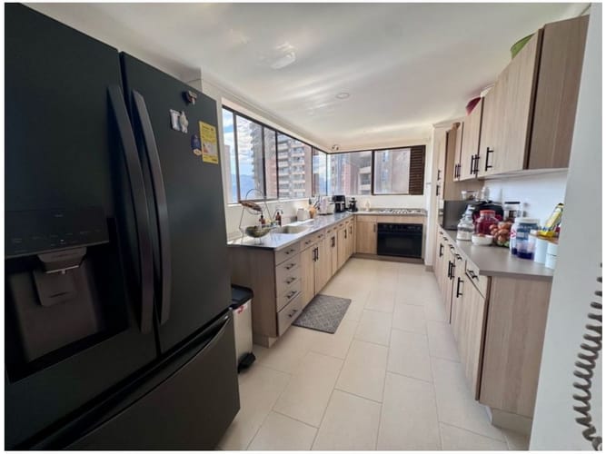 Apartamento de 3 alcobas en venta en La Florida, Medellín, 184 m² · foto 19 de 20