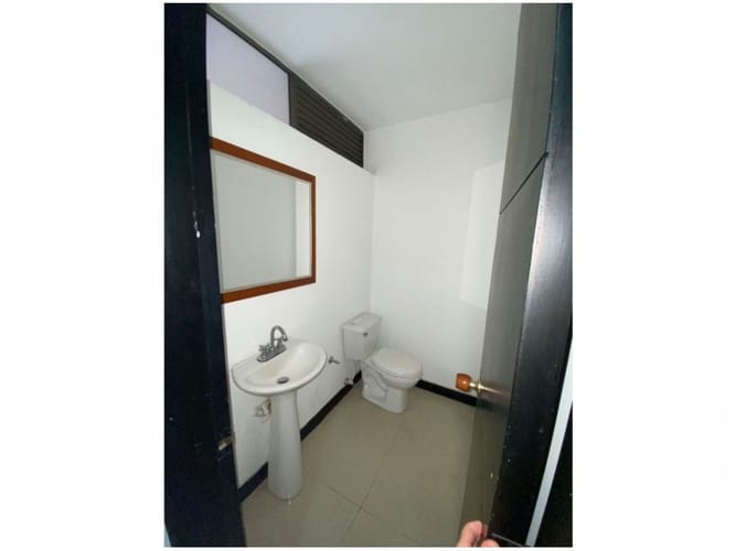 Casa en venta en Suramerica, Itagüí · foto 8 de 24