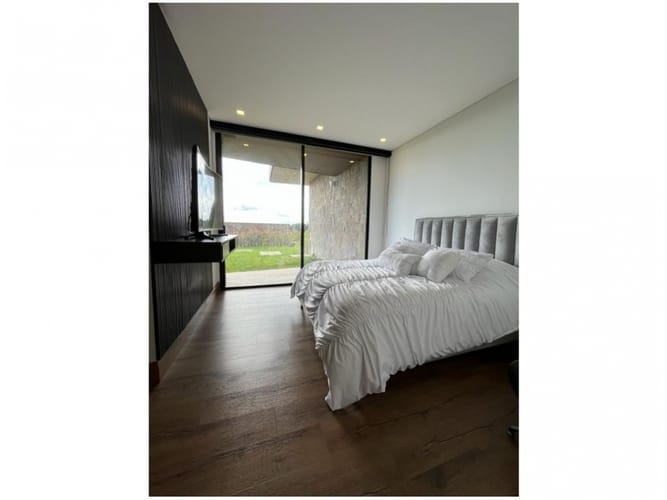 Casa de 3 alcobas en venta en Pantanillo, Envigado, 2000 m² · foto 18 de 24