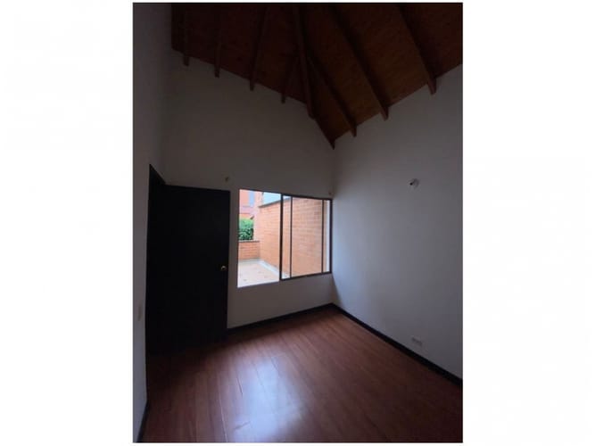 Casa en venta en Suramerica, Itagüí · foto 11 de 24