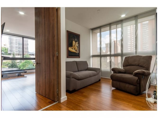 Apartamento de 3 alcobas en venta en Santa María De Los Ángeles, Medellín, 183 m² · foto 7 de 24