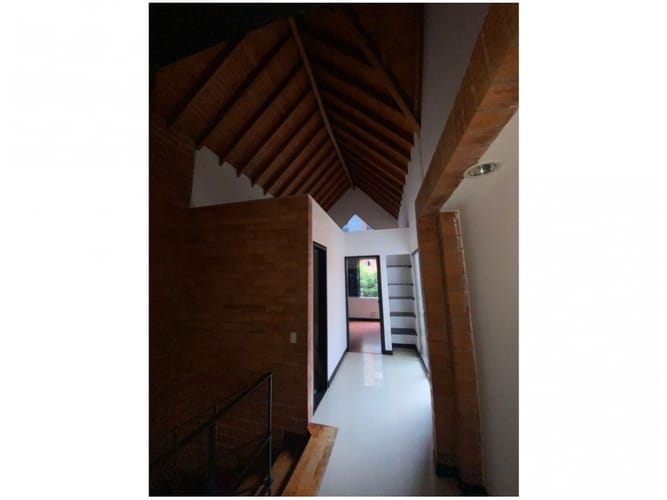 Casa en venta en Suramerica, Itagüí · foto 23 de 24