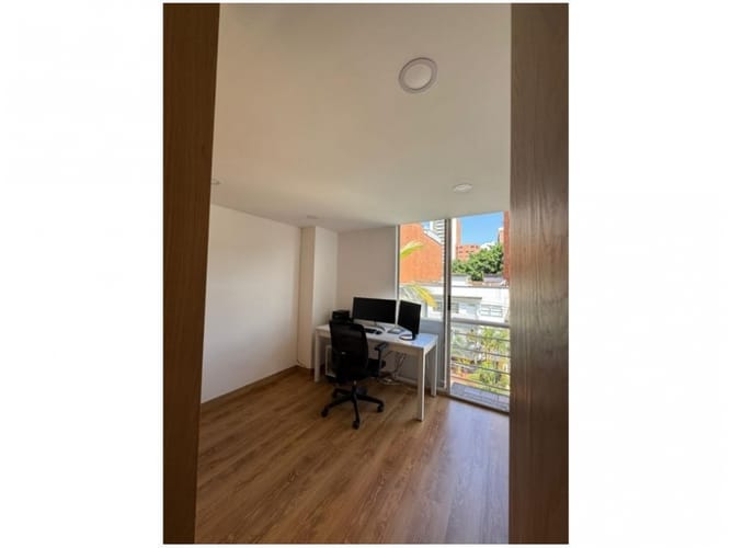Apartamento de 3 alcobas en venta en Laureles, Medellín, 100 m² · foto 4 de 9