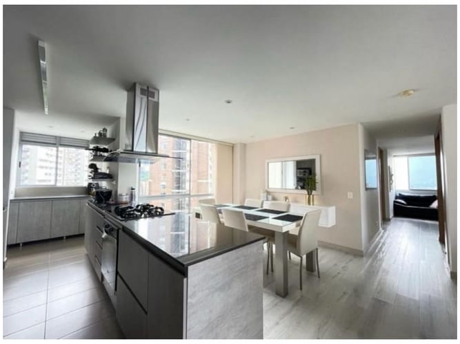Apartamento en venta en Cumbres, Envigado · foto 5 de 8