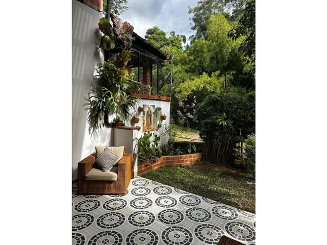 Casa de 4 alcobas en venta en El Poblado, Medellín, 300 m² · foto 4 de 6