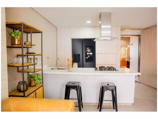 Apartamento en venta en La Floresta, Medellín · foto 3 de 10