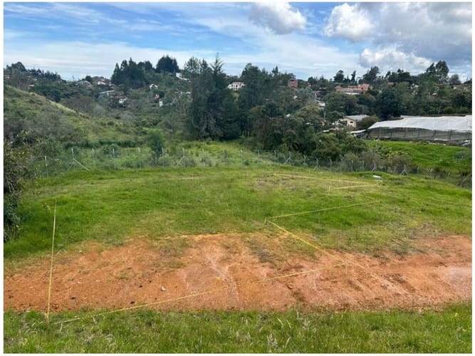 Lote en venta en Carrizales, Envigado, 1825 m² · foto 13 de 14