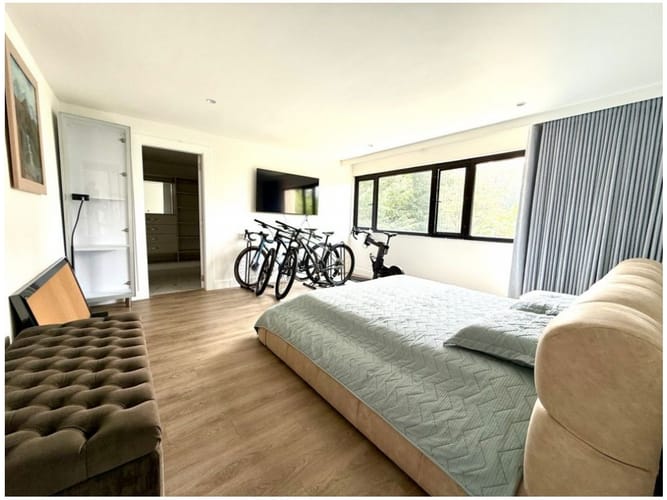 Apartamento de 5 alcobas en venta en El Poblado, Medellín, 410 m² · foto 14 de 22