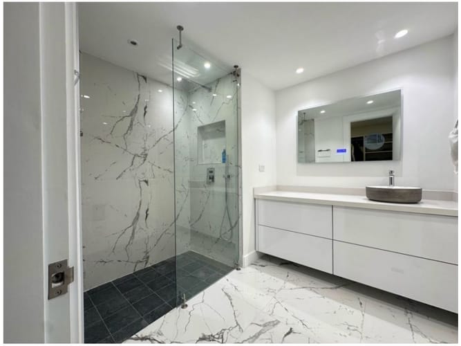 Apartamento de 5 alcobas en venta en El Poblado, Medellín, 410 m² · foto 17 de 22