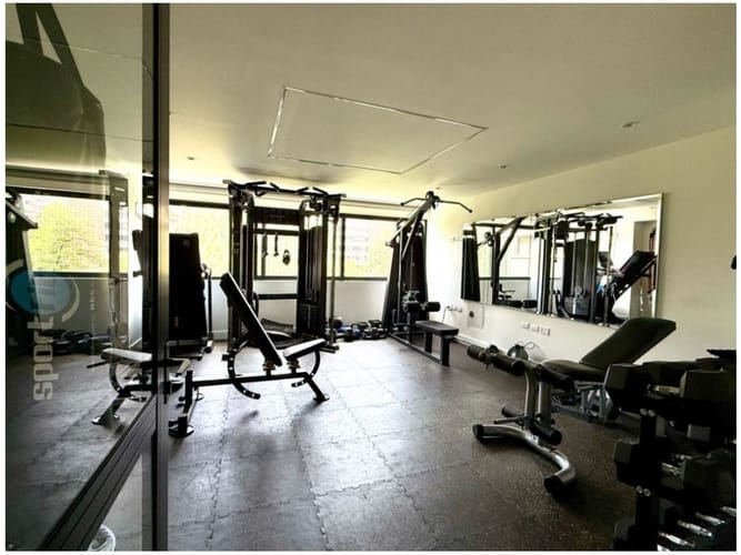 Apartamento de 5 alcobas en venta en El Poblado, Medellín, 410 m² · foto 19 de 22