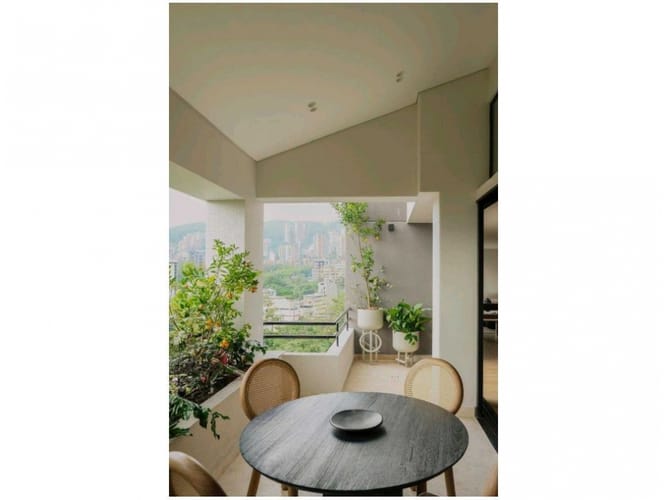 Apartamento de 3 alcobas en venta en El Poblado, Medellín, 320 m² · foto 11 de 18