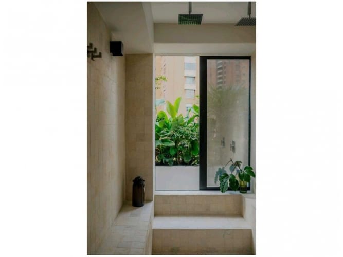 Apartamento de 3 alcobas en venta en El Poblado, Medellín, 320 m² · foto 14 de 18