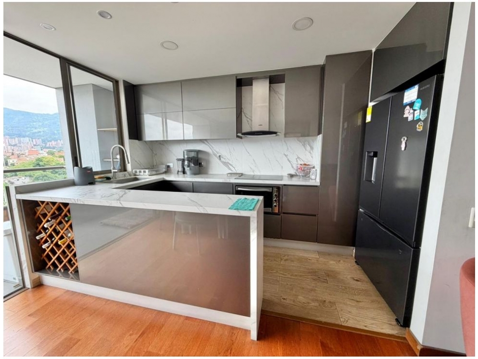 Apartamento en venta en La Paz, Envigado · foto 5 de 19