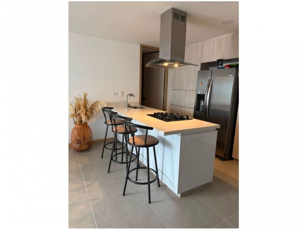 Apartamento en venta en Loma De Las Brujas, Envigado · foto 2 de 14