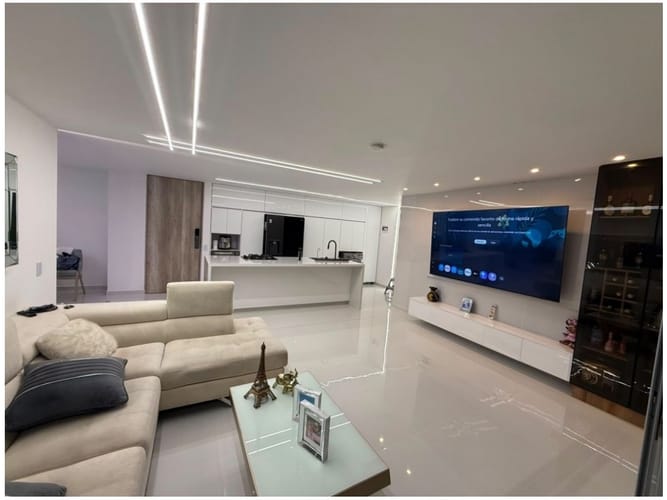 Apartamento de 3 alcobas en venta en Villa Carlota, Medellín, 119 m² · foto 8 de 12