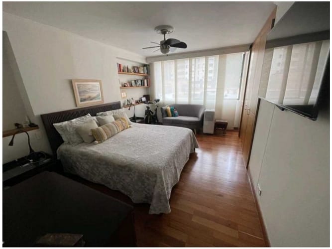 Apartamento de 4 alcobas en venta en El Poblado, Medellín, 153 m² · foto 13 de 17