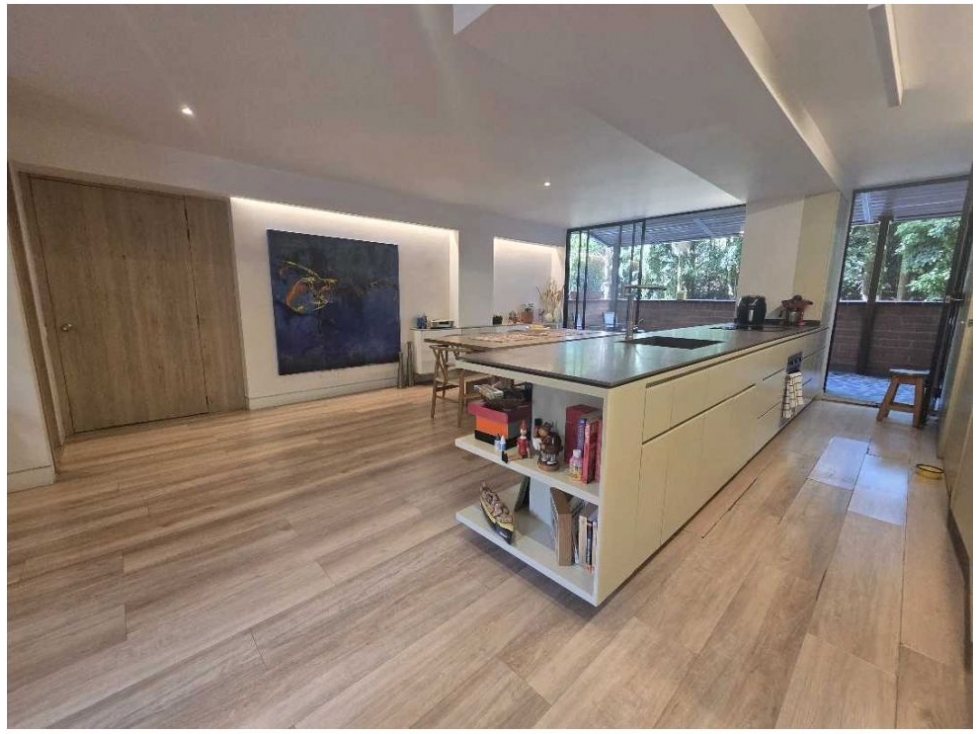 Apartamento en venta en El Poblado, Medellín · foto 5 de 21
