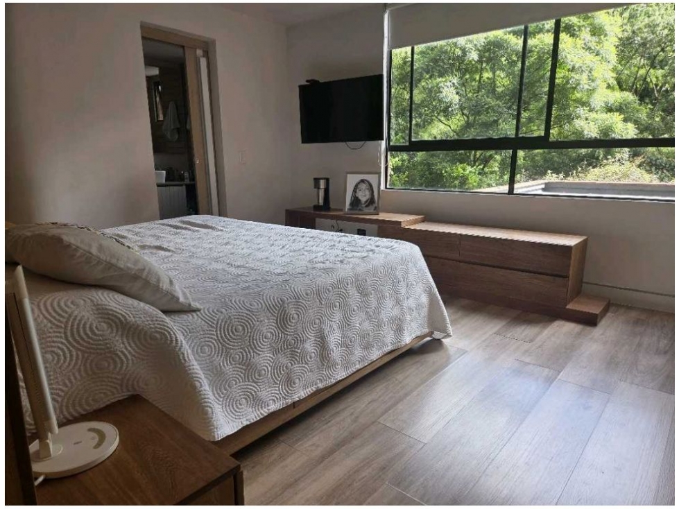 Apartamento en venta en El Poblado, Medellín · foto 10 de 21