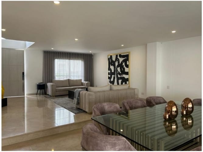 Casa de 5 alcobas en venta en San Lucas, Medellín, 448 m² · foto 5 de 24