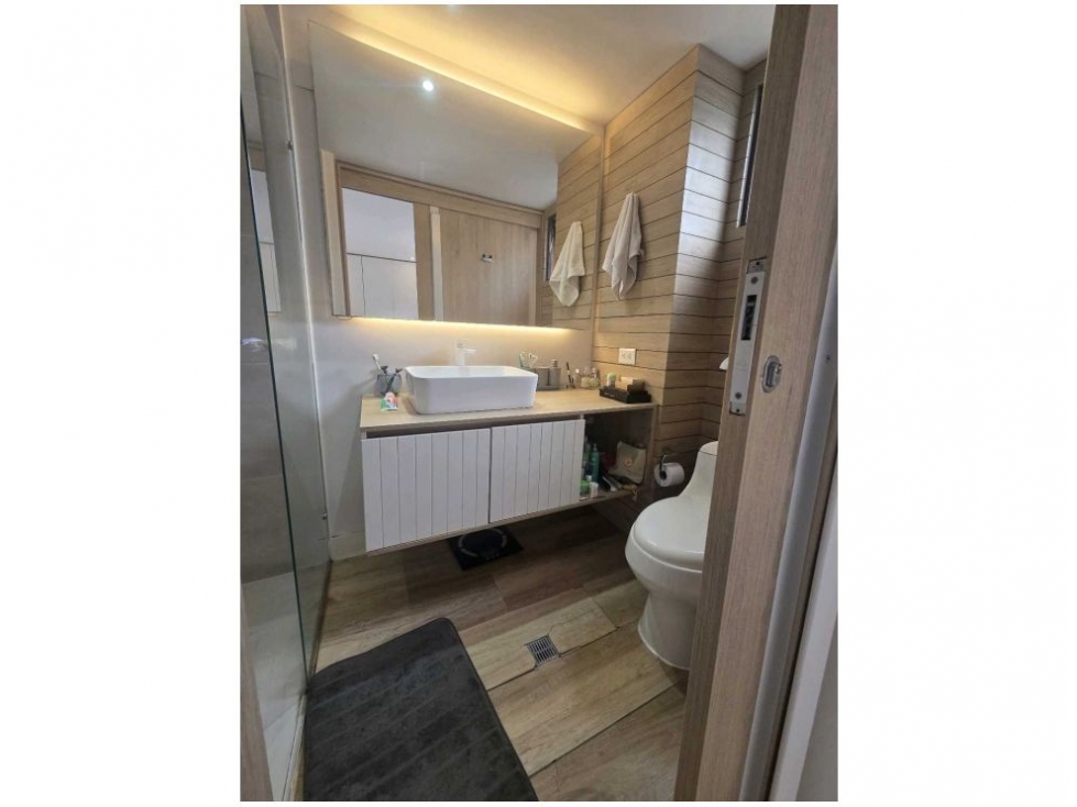 Apartamento en venta en El Poblado, Medellín · foto 11 de 21