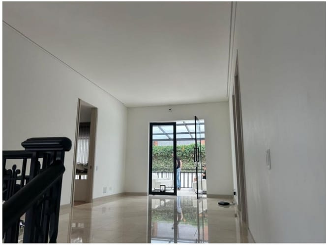 Casa de 5 alcobas en venta en San Lucas, Medellín, 448 m² · foto 17 de 24