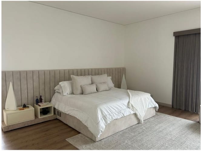 Casa de 5 alcobas en venta en San Lucas, Medellín, 448 m² · foto 21 de 24