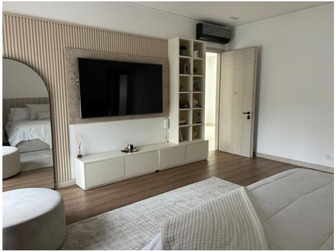 Casa de 5 alcobas en venta en San Lucas, Medellín, 448 m² · foto 22 de 24