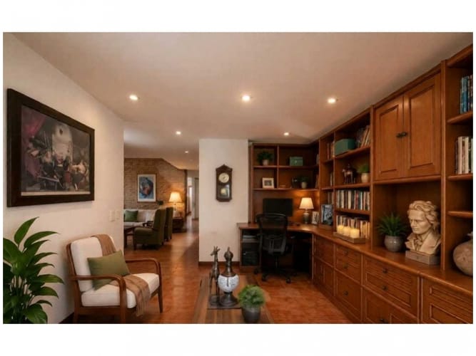 Casa de 3 alcobas en venta en Loma De Las Brujas, Envigado, 273 m² · foto 3 de 16
