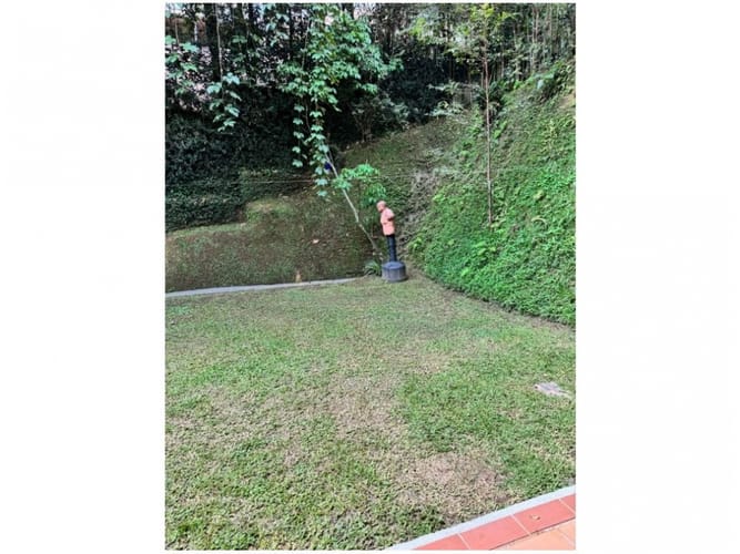 Casa de 4 alcobas en venta en Loma Benedictinos, Envigado, 390 m² · foto 20 de 24