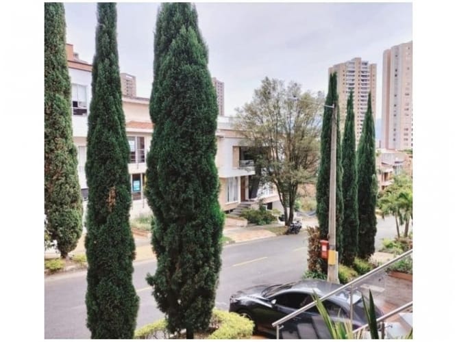 Casa de 5 alcobas en venta en San Jose, Sabaneta, 340 m² · foto 5 de 24