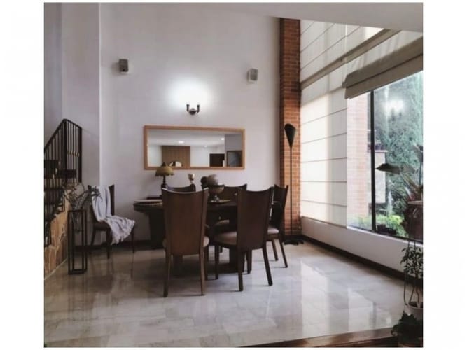 Casa de 5 alcobas en venta en San Jose, Sabaneta, 340 m² · foto 7 de 24
