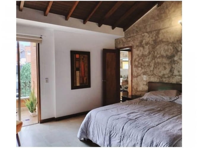 Casa de 5 alcobas en venta en San Jose, Sabaneta, 340 m² · foto 18 de 24