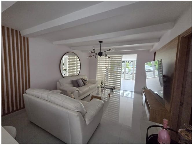 Casa de 3 alcobas en venta en Quintas Del Sol De La Mota, Medellín, 170 m² · foto 3 de 24