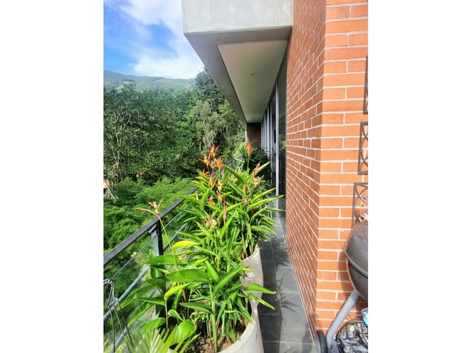 Apartamento en venta en Montessori, Envigado · foto 3 de 15