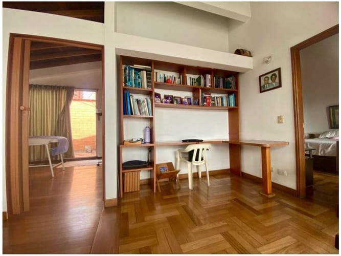 Apartamento de 4 alcobas en venta en San Diego, Medellín, 189 m² · foto 19 de 20