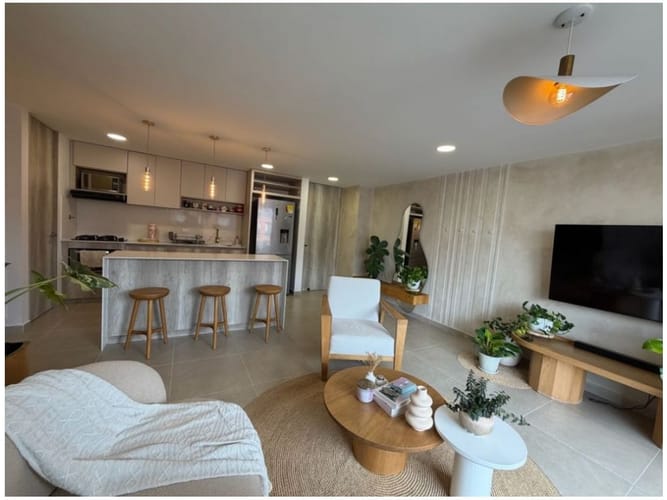 Apartamento de 3 alcobas en venta en Villa Carlota, Medellín, 95 m² · foto 3 de 15