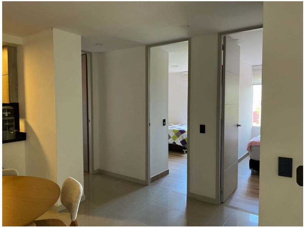Apartamento en venta en El Esmeraldal, Envigado · foto 3 de 13