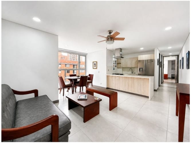 Apartamento de 2 alcobas en venta en Santa María De Los Ángeles, Medellín, 69 m² · foto 2 de 16