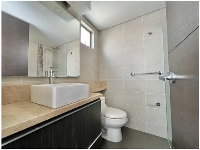 Apartamento de 3 alcobas en venta en Santa María De Los Ángeles, Medellín, 130 m² · foto 9 de 16