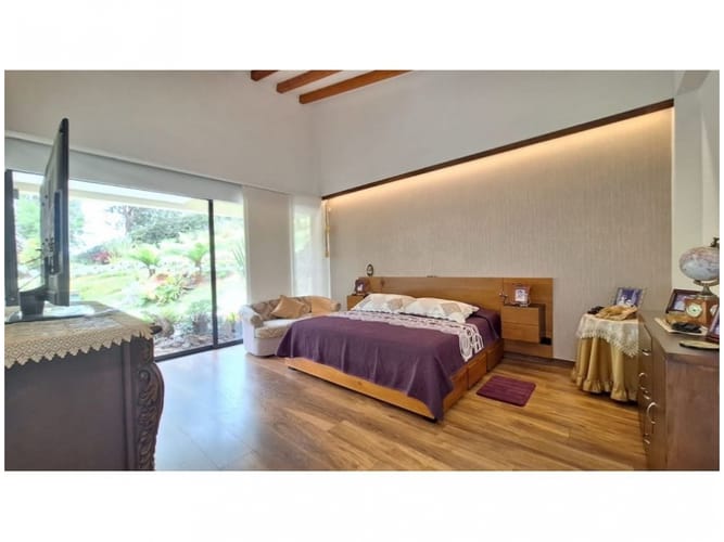 Casa de 3 alcobas en venta en Altos Del Escobero, Medellín, 1707 m² · foto 24 de 24