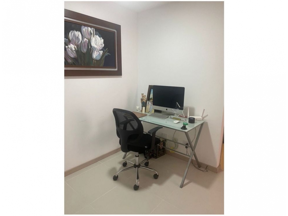 Apartamento en venta en El Poblado, Medellín · foto 7 de 13