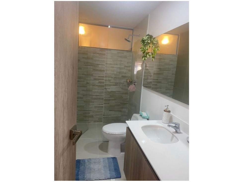 Apartamento en venta en El Poblado, Medellín · foto 10 de 13